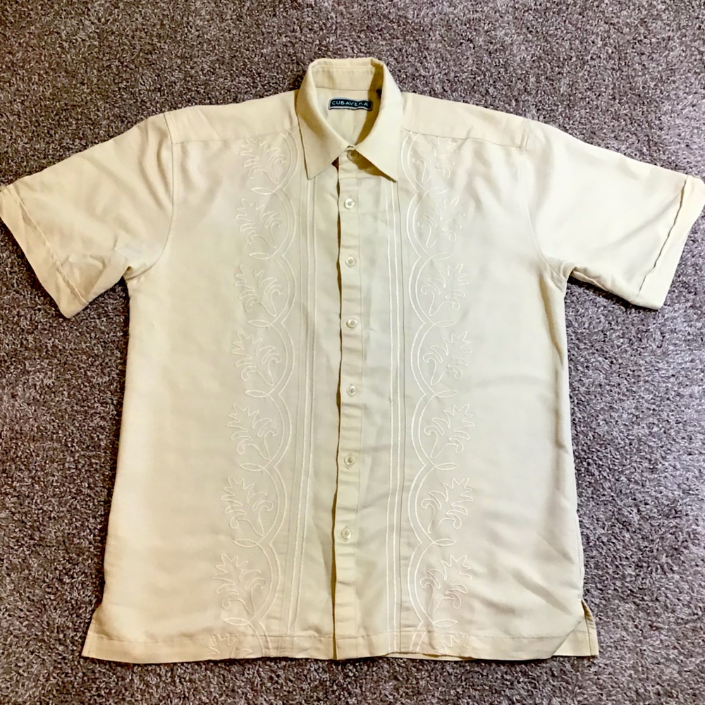 Cubavera button down short sleeve shirt (small)